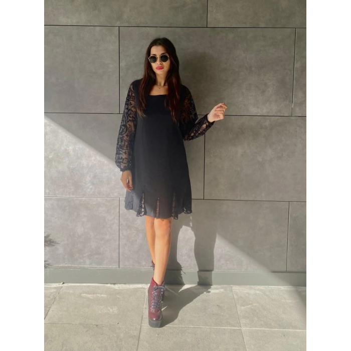 Kadın Uzun Kollu Yuvarlak Yaka Kol Ve Etek Ucu Dantelli Kısa Ithal Krep Elbise
