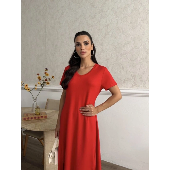 Kadın V Yaka Yırtmaç Detaylı Midi Boy Elbise