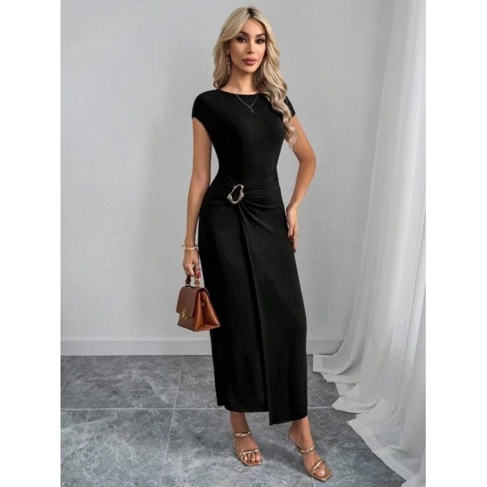 Kadın Yarım Ay Kollu Yuvarlak Yaka önünde Toka Detaylı Modal Maxi Elbise