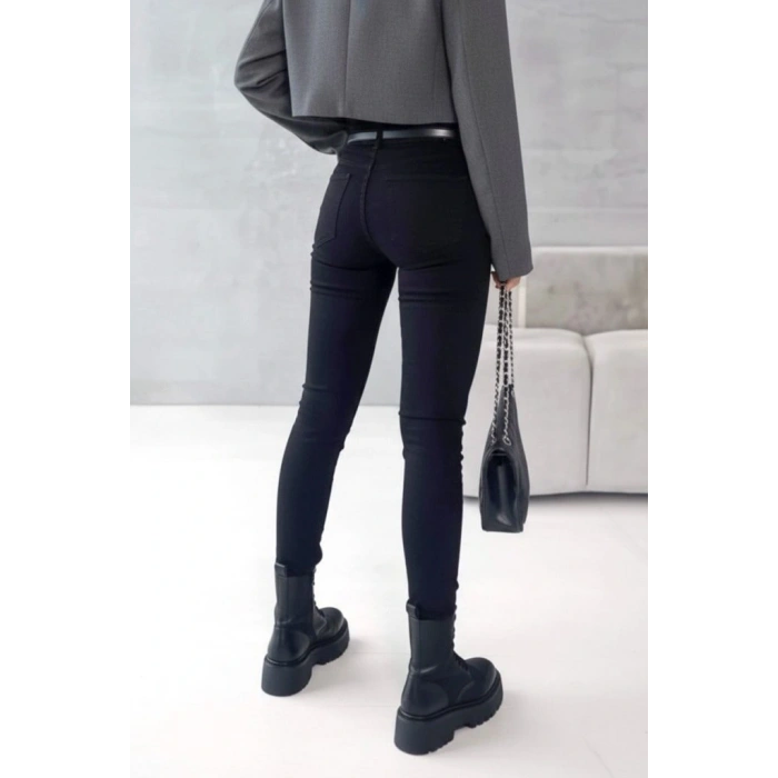 Kadın Yüksek Bel Cepli Kemersiz Kot Pantolon