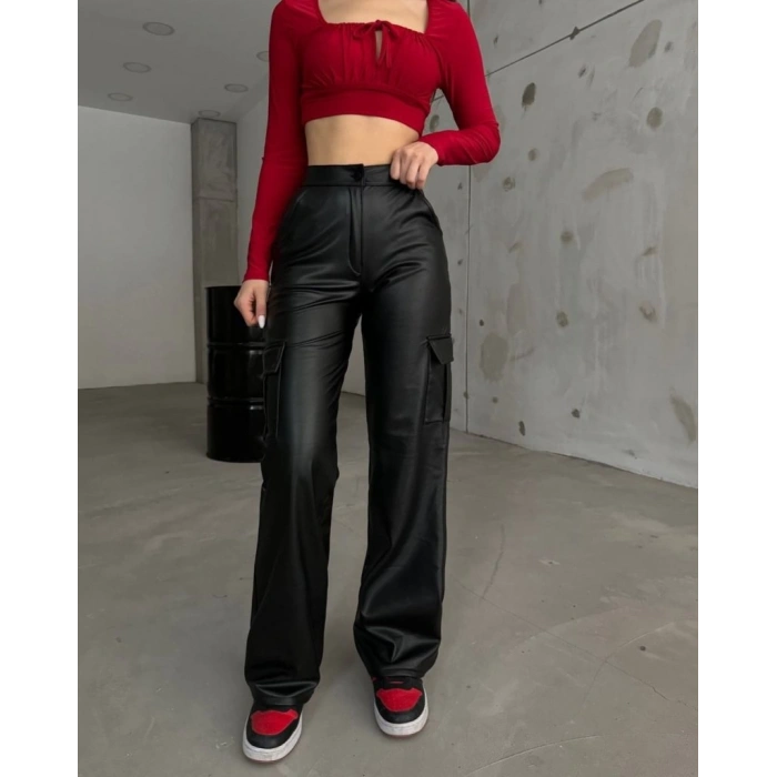 Kadın Yüksek Bel önden Fermuarlı Yandan Cep Detaylı Deri Kargo Pantolon