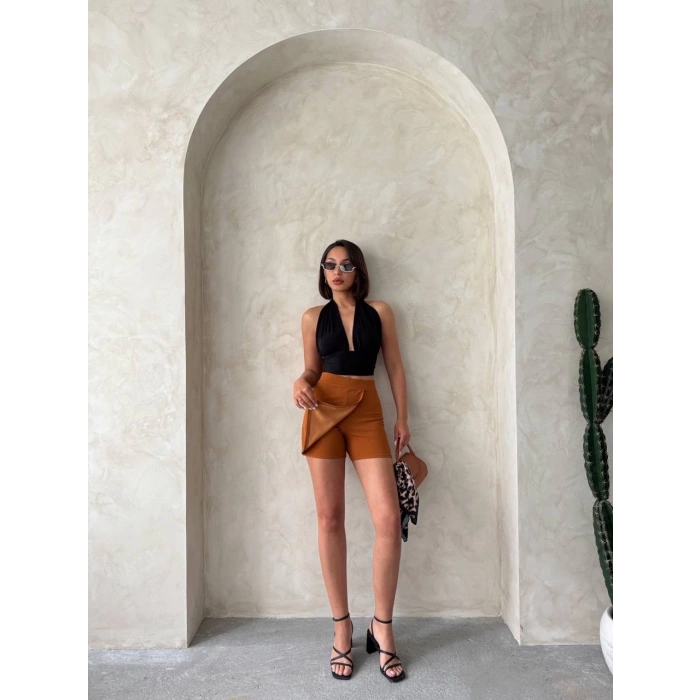 Kapaklı şort etek camel s208