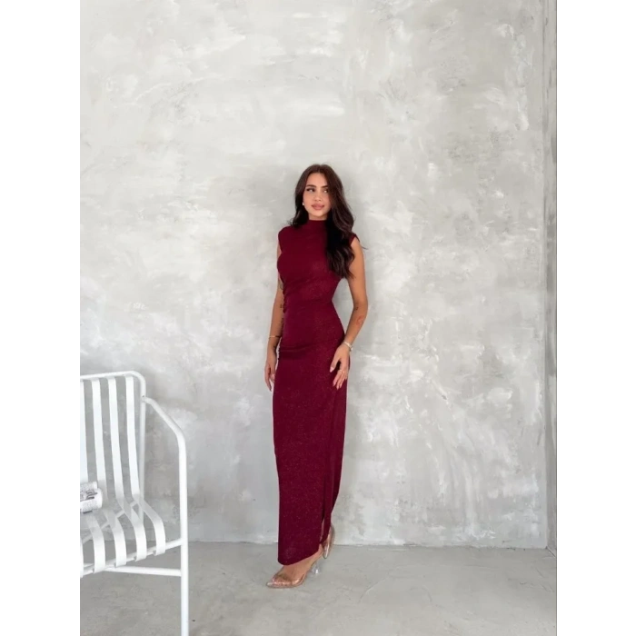 Likralı Simli Kumaş Yandan Yırtmaçlı Uzun Elbise Şık Kolsuz Abiye - Bordo