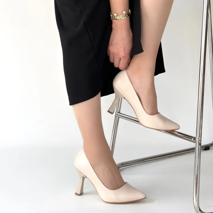 Meyli Bej Cilt Topuklu Ayakkabı