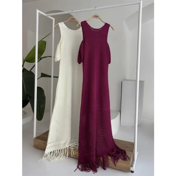 Omuz Detaylı Etek Ücü Püsküllü Triko Elbise 2862