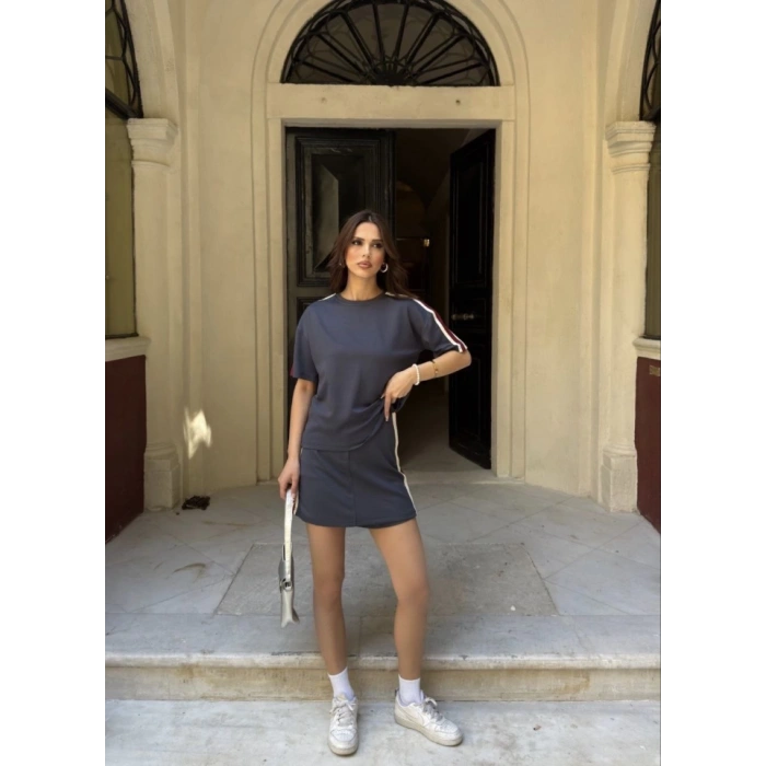 Osy Modal Yumuşak Dokulu Kumaş Parçalı Bisiklet Yaka T-shirt Mini Şortlu Etek İkili Takım - Füme