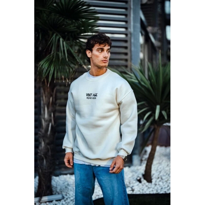 Oversize Bisiklet Yaka Üç İplik Baskılı SweatShirt - Beyaz