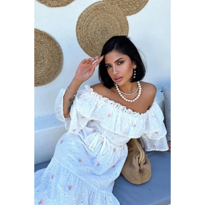 Pembe Omuzları Lastikli Brode Elbise