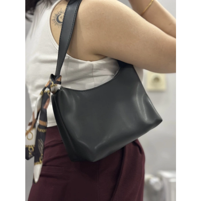 Riwan siyah cilt çanta