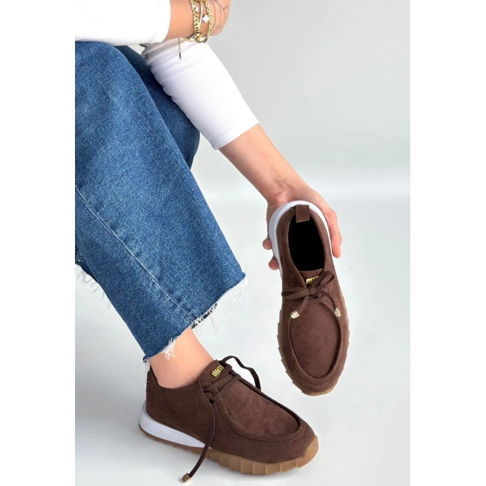 Sier Kahverengi Süet Bağcıklı Spor Ayakkabı