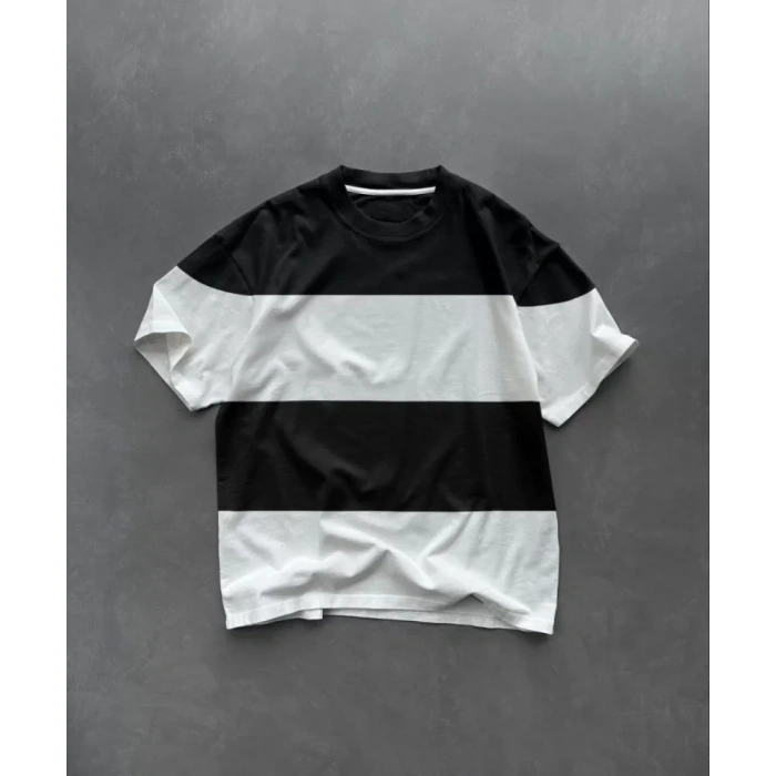 Unisex Bisiklet Yaka Parçalı T-Shirt - Siyah