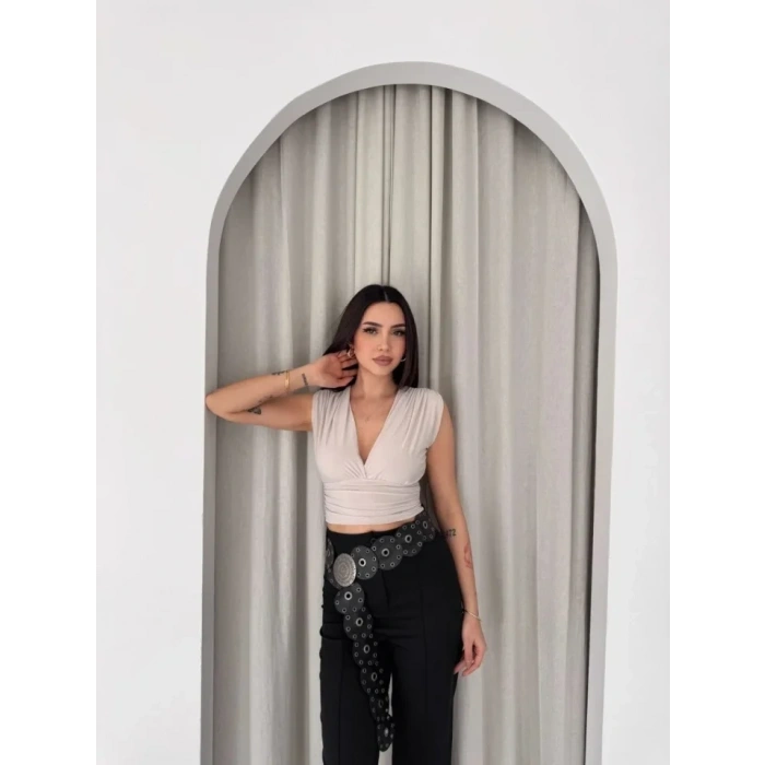 Vatkalı Kolsuz V Yaka Drapeli Crop Bluz Likralı Fit - Boyalı Gri