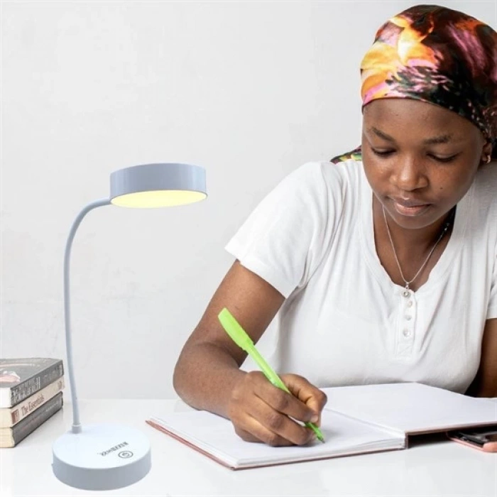 Yuvarlak USBli Dokunmatik 3 Kademeli 360 Derece  Özel Göz Korumalı Led Lityum Masa Lambası (4940)