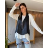 Kadın Uzun Kol Asimetrik Kesim Viskon Bluz Ve çatlak Deri Görünümlü Fermuar Detaylı Yelek Ikili Takım