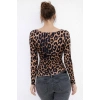 Kadın Uzun Kollu Kare Yakalı Leopar Desenli Dalgıç Bluz