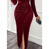 Kadın Uzun Kollu Kruvaze Yaka önünden çapraz Detaylı Uzun Kadife Elbise