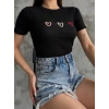Üçlü kalp nakışlı bluz
