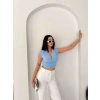 Vatkalı Kolsuz V Yaka Drapeli Crop Bluz Likralı Fit - Bebek Mavisi