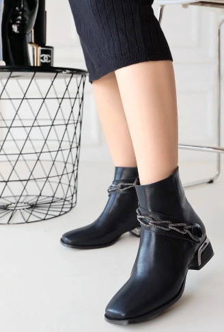 Roxani Siyah Cilt Topuklu Bot