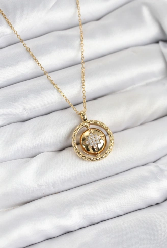 316L Çelik Zincir Gold Renk Kutup Yıldızı Model Kadın Kolye