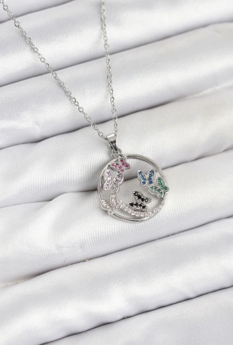 316L Çelik Zincir Gümüş Renk Zirkon Taşlı Kelebekli Kadın Kolye