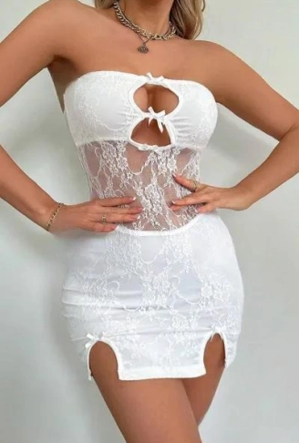 Beyaz Dantel İşlemeli Göğüs Dekolteli Seksi 5081