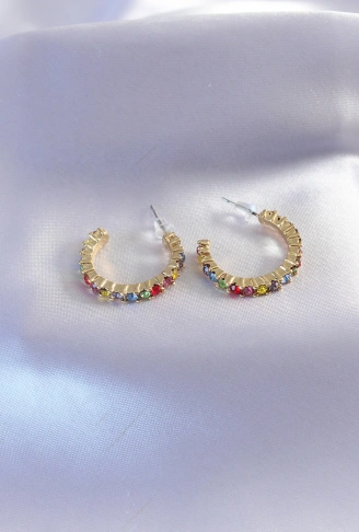 Gold Renk Yarım Halka Model Renkli Kristal Taşlı Kadın Küpe