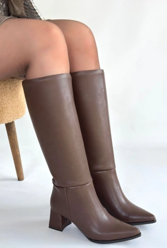 Roksa Acı Kahvei Cilt Topuklu Çizme