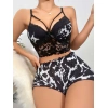 Kadın Siyah Leopar desenli Dantel detaylı Şortlu Gecelik Pijama Takımı 5055