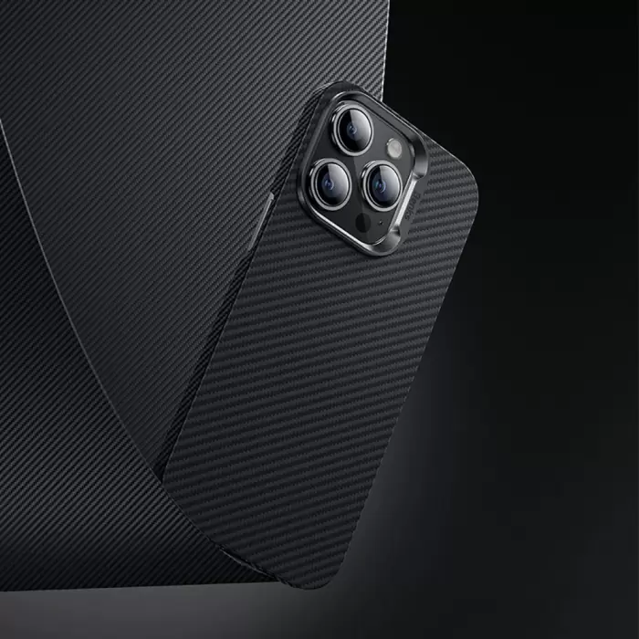 Apple İphone 14 Pro Kılıf Karbon Fiber Benks 600d Essential Kevlar Kapak