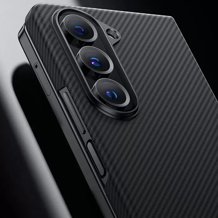 Galaxy Z Fold 5 Kılıf Magsafe Özellikli Karbon Fiber Benks Essential 600d Kevlar Kapak