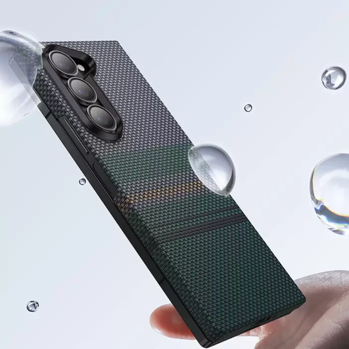 Samsung Galaxy Z Fold 6 Kılıf Karbon Fiber Tasarımlı Benks Aurora Armorair Kevlar Kapak