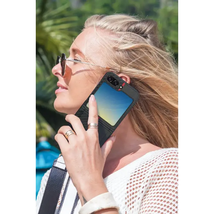 Santa Barbara Polo Racquet Club Samsung Galaxy Z Flip 5 Hazel Karbon Kapak - Siyah