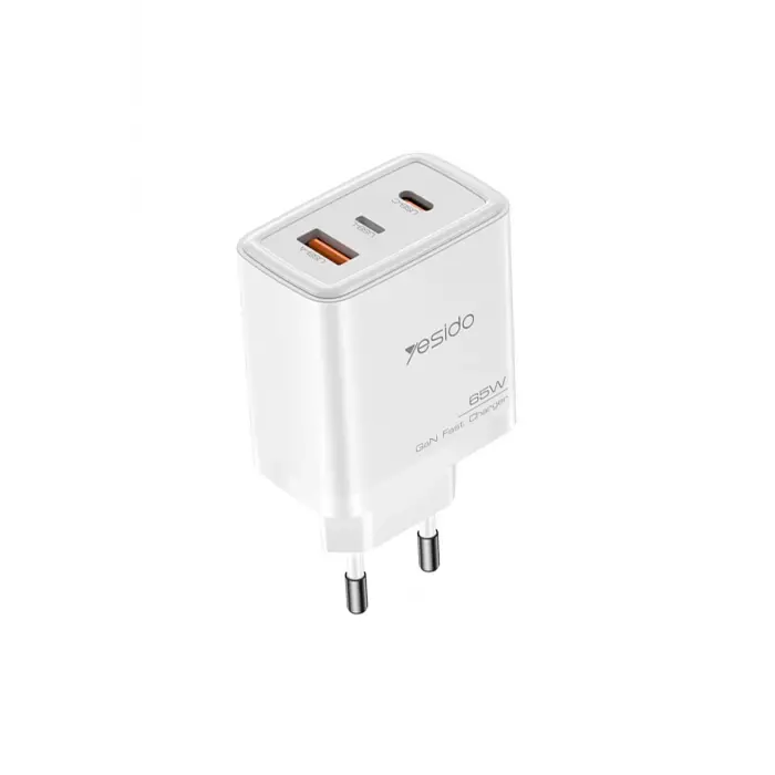 Yesido Yc70 1 Adet 65w Type-c / 1 Adet 30w Usb Ve 1 Adet 45w Lightning Çıkışlı Ekstra 2m Type-c To Ligtning Kablolu Gan Hızlı Şarj Cihazı - Beyaz