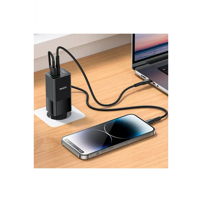 Yesido Yc73 1 Adet 65w Type-c / 1 Adet 18w Usb Çıkışlı Ekstra 1m Type-c To Type-c Kablolu Gan Hızlı Şarj Cihazı - Siyah