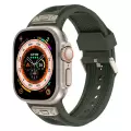 Apple Watch 42mm  KRD-117 Hava Alabilen Delikli Metal Süslemeli Desenli Silikon Kordon