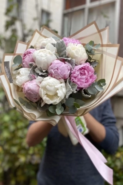 Beyaz Pembe Şakayık Buketi