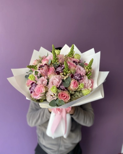 Pembe Güllü Bahar Buketi