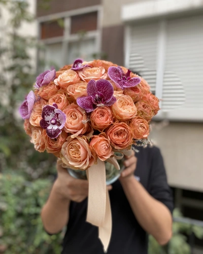 Khala Güllü Orkideli Aranjman