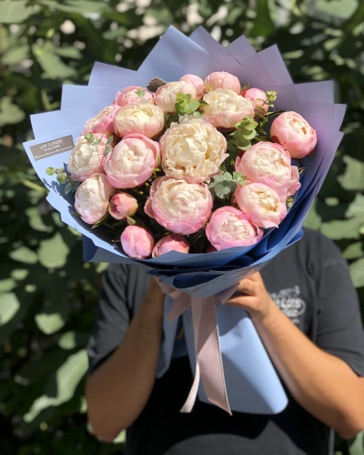 Gardenya Şakayık Buketi