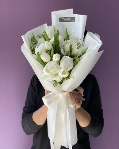 Beyaz Şakayık Lale Buketi