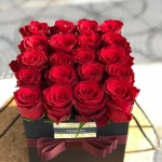 باقات حمراء