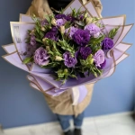 باقات بنفسجية