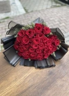 Siyah Kırmızı Gül Buketi