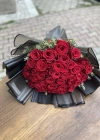 Siyah Kırmızı Gül Buketi