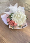 White Gardenia Kahala Rose Bouquet