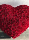 قلب وردي ورد