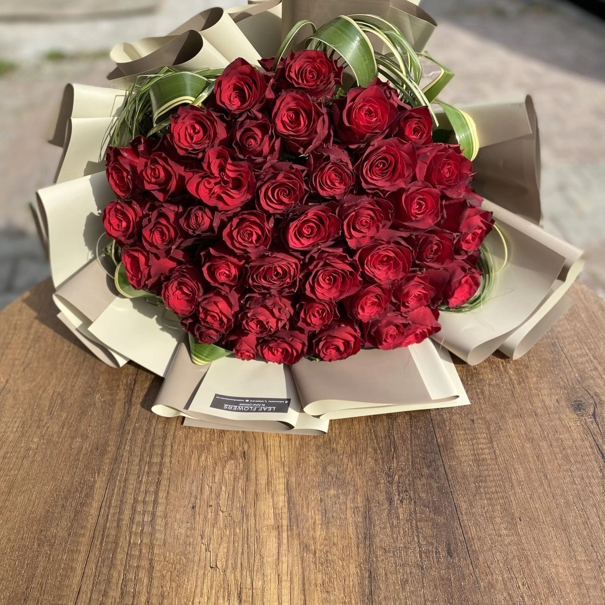 باقة ورود رودوس الحمراء