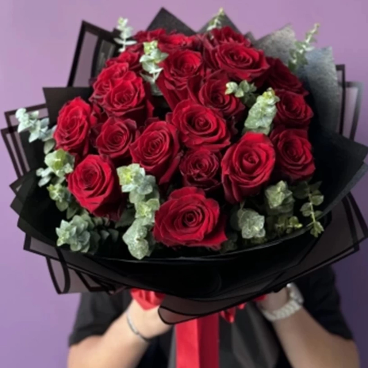 21 Red Roses Bouquet