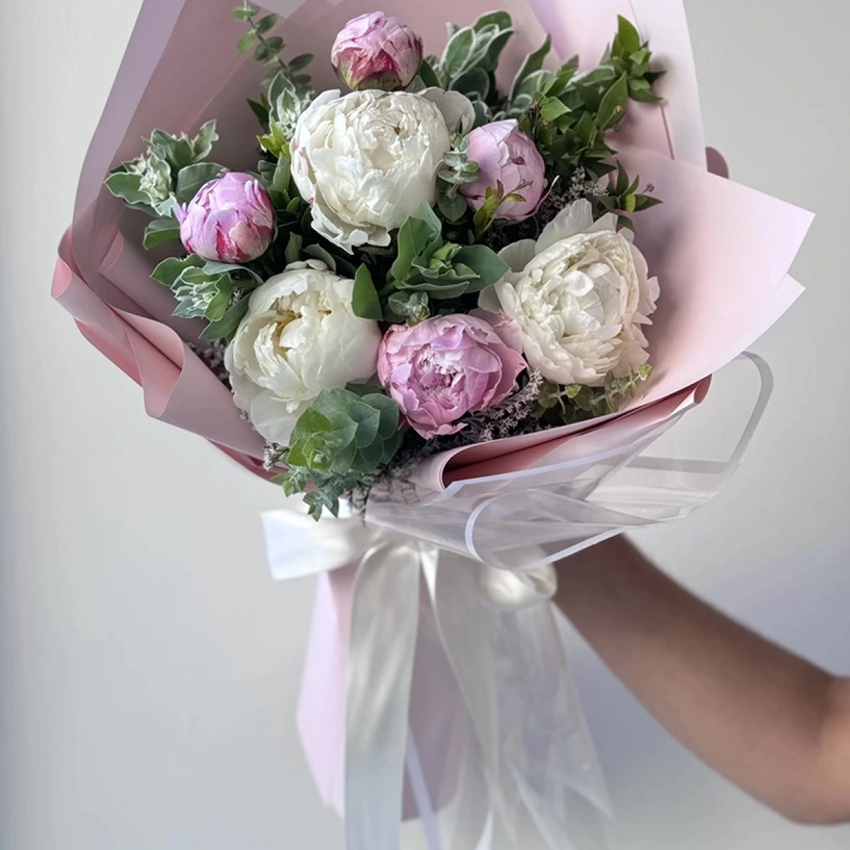 Peony Pink White Medium Bouquet